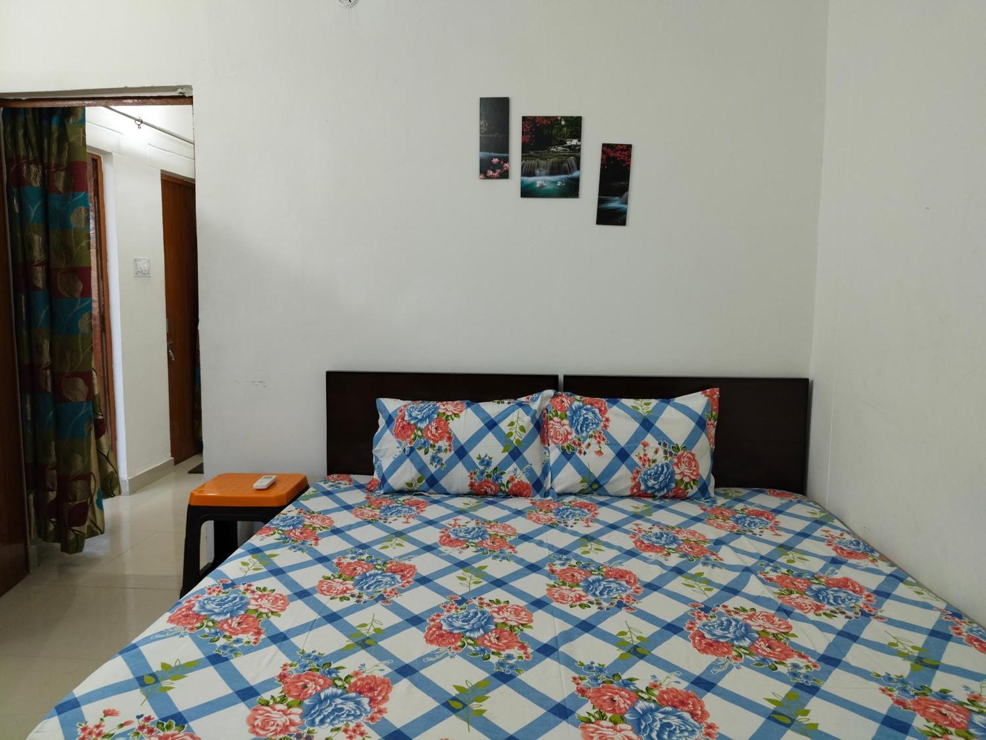 Sharda Homestay Ayodhya 外观 照片